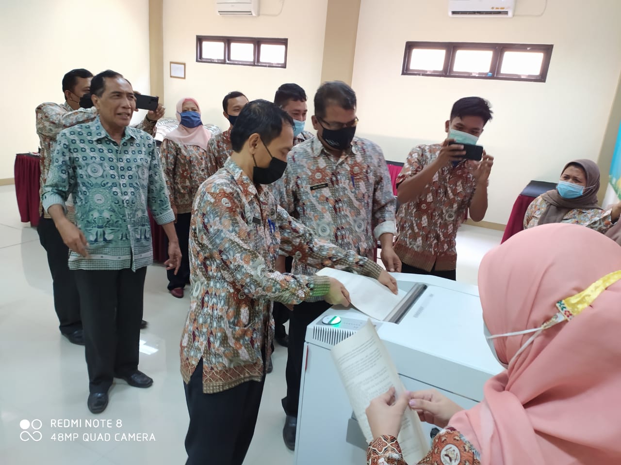 Pemusnahan Arsip Bagian Hukum